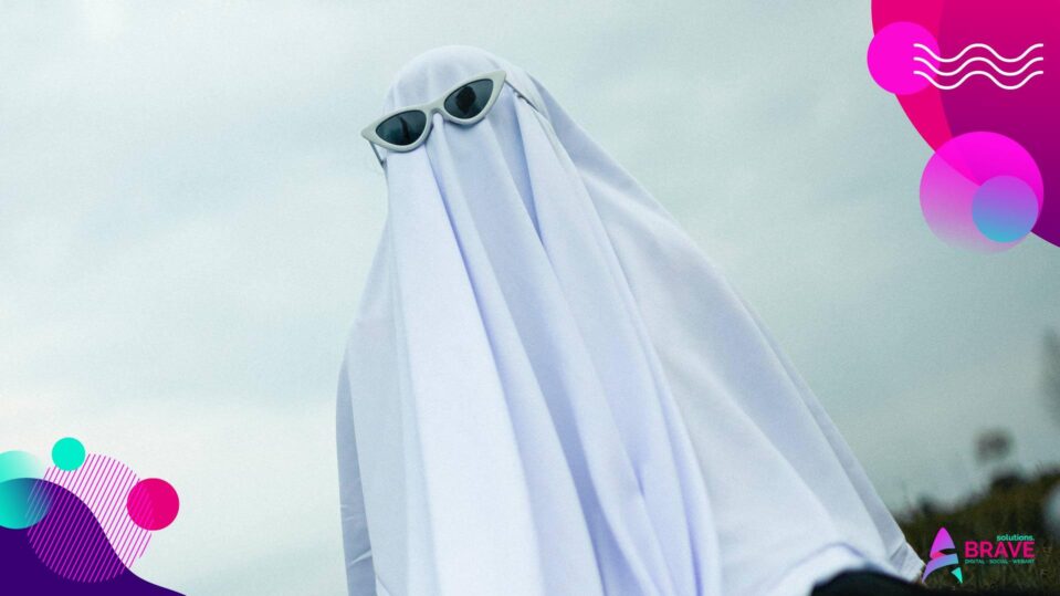 Tiktok ha molte potenzialità per il marketing, ma adottando un approccio troppo aggressivo si rischia di incorrere nel cosiddetto shadowban.